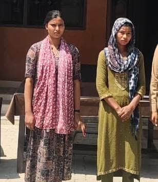 दूसरे परीक्षार्थी के स्थान पर परीक्षा देने वाली दो साल्वर गिरफ्तार। श्रोत-पुलिस