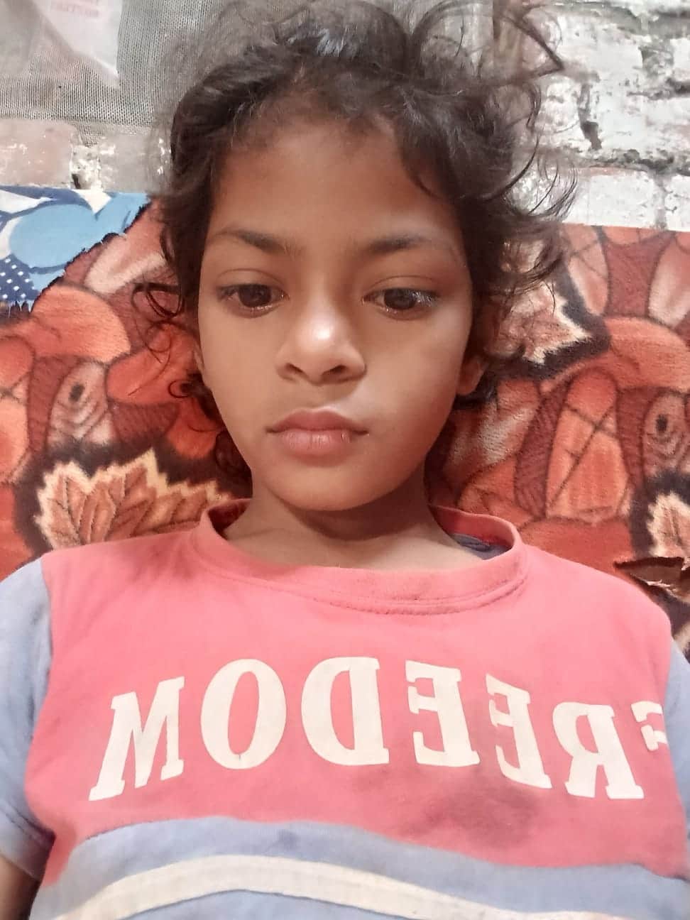 दिव्यांशी की फाइल फोटो।