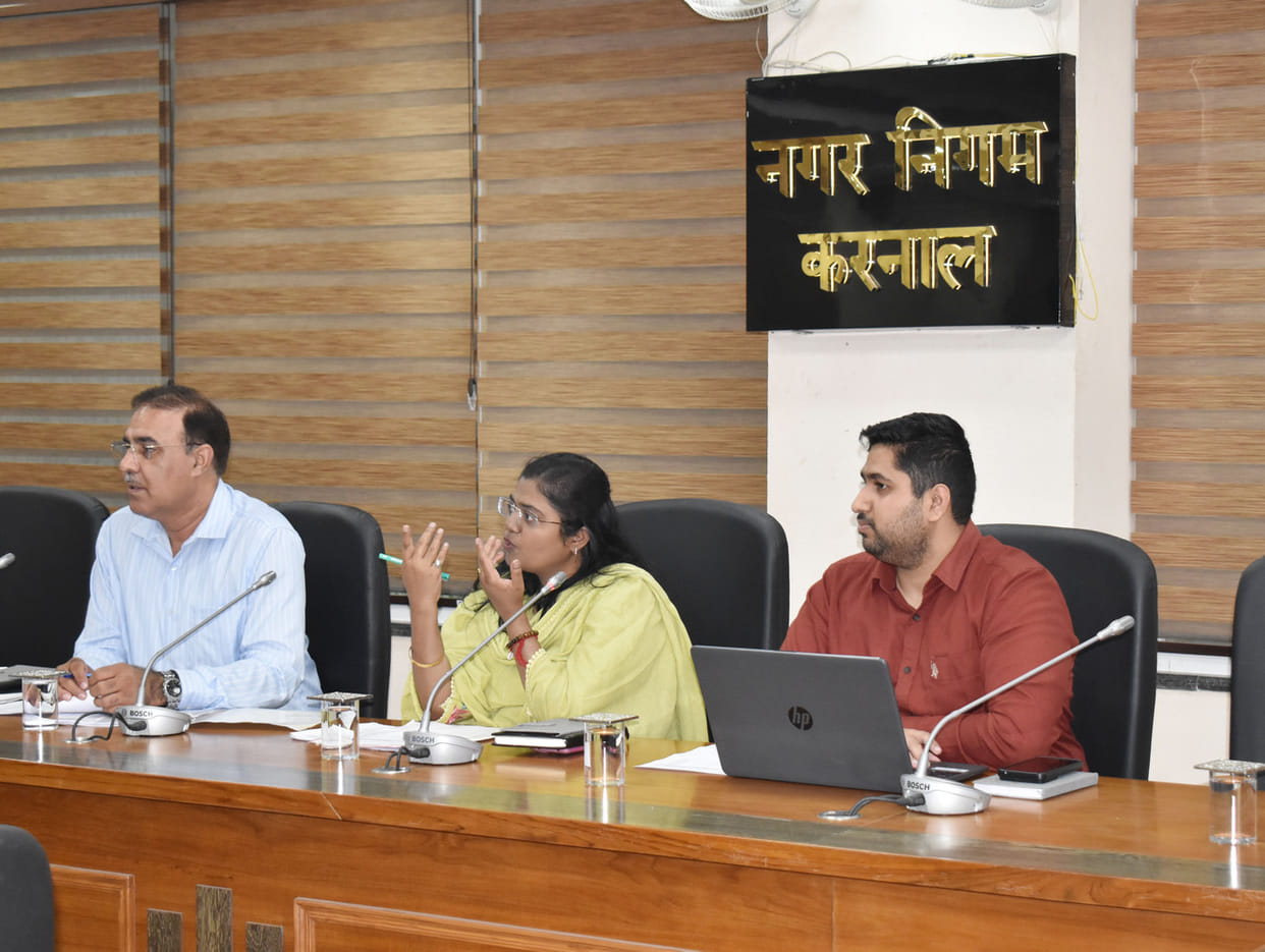 12 government departments owe the corporation 10.70 crore; if not paid, action could be taken.