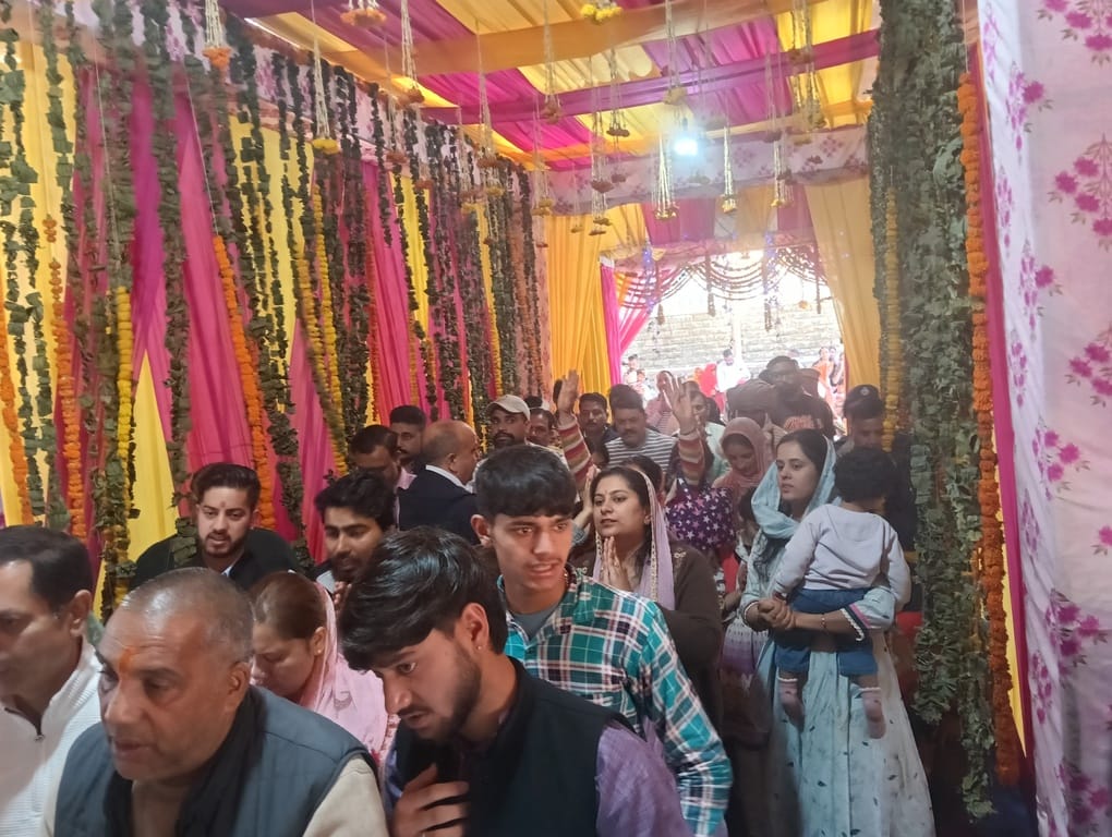 A wave of devotion swept through Shaktipeeths, with 42,000 devotees attending.