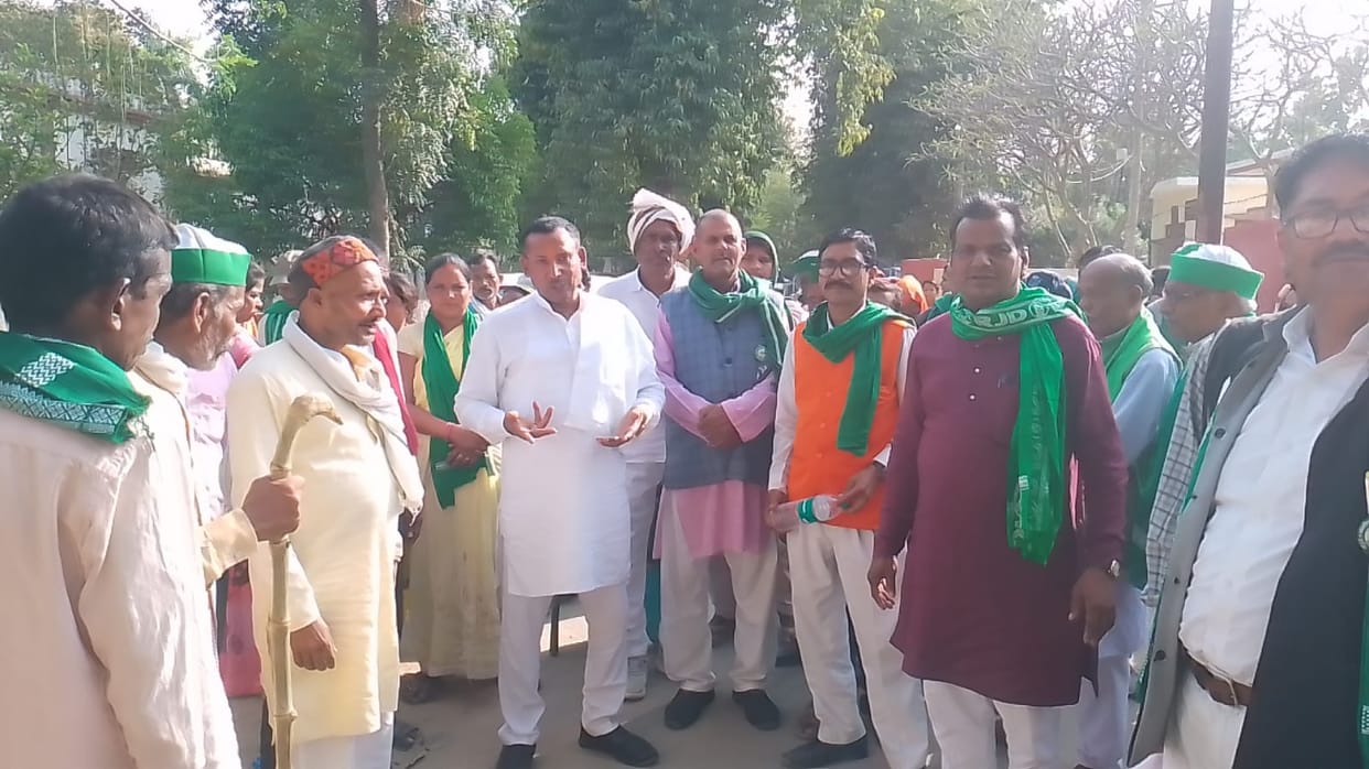 Farmers raised their voice and raised burning issues