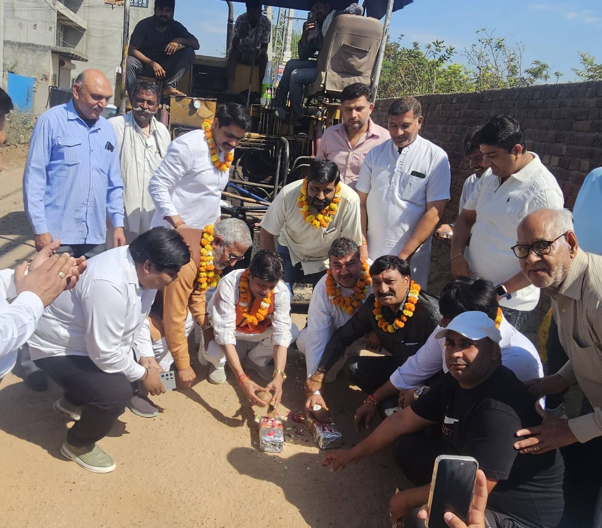 A road will be constructed from Sarai Aurangabad to Issarhedi at a cost of