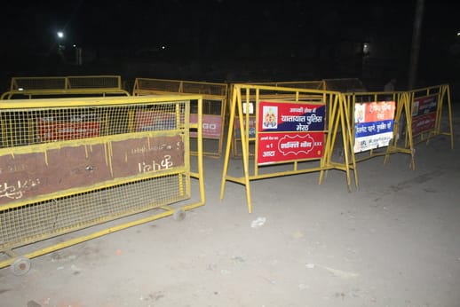 1300 yards of district panchayat land vacated from the transport union