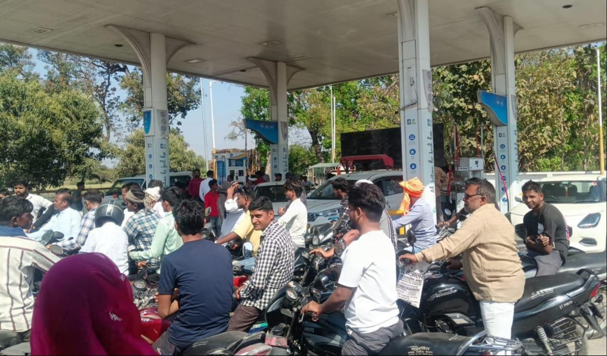 Queues formed to buy petrol and diesel, causing chaos