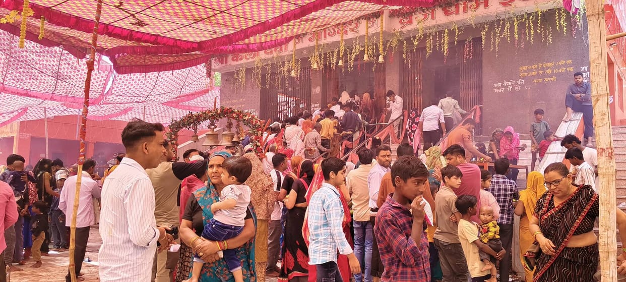 A wave of faith surged at the shrine of Kaila Maiya, a festival was organised at Bhadrauli temple on Chaitra Saptami, devotees danced to the tunes of Languria bhajans.