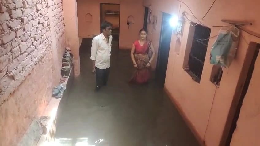 When the tank was emptied to repair the valve, the house was submerged
