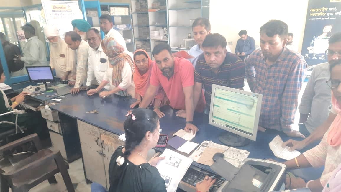 Gas crisis: Gas agencies run out of cylinders, people return empty-handed