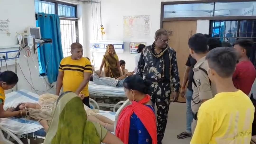 सदर अस्पताल में इलाजरत दंपति