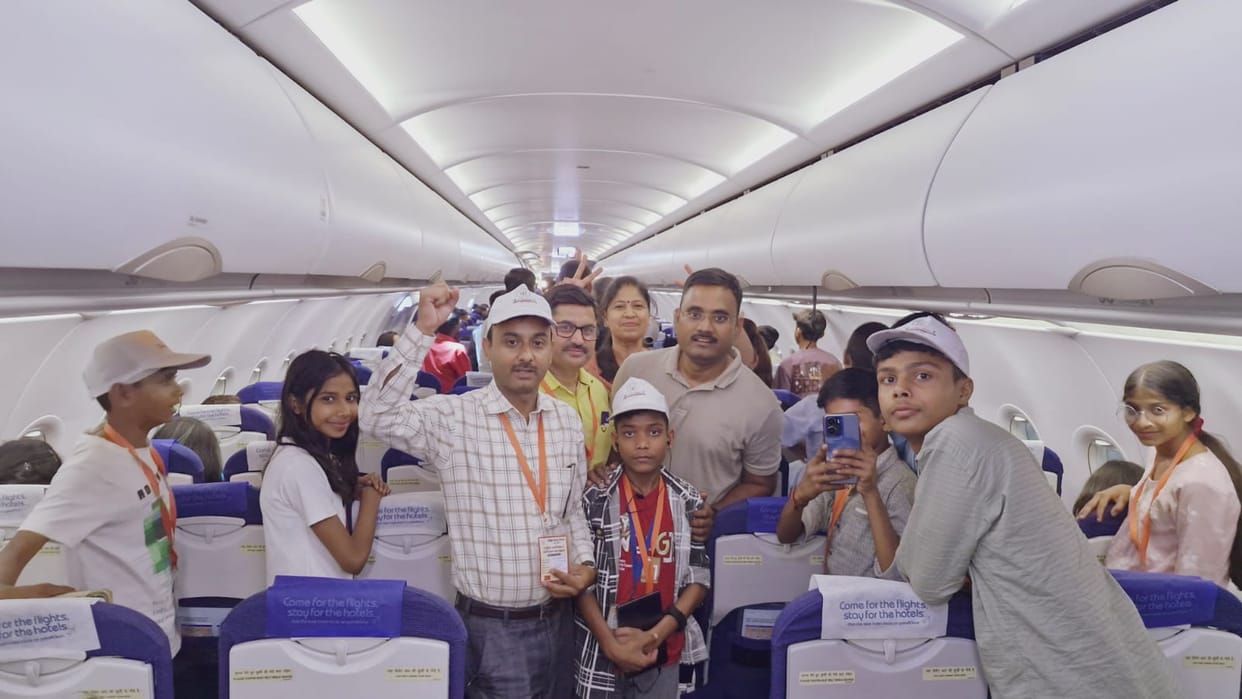 Students got acquainted with science and culture in Gujarat tour