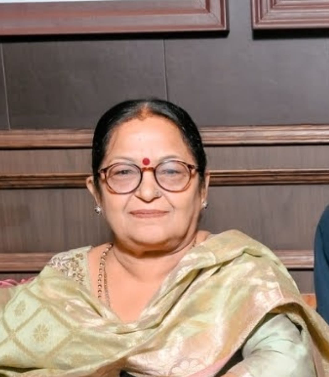 With the help of Aahuti Sanstha, a woman donated her eyes.