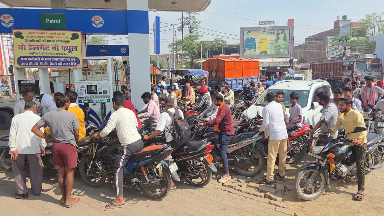 Rs 300 for bikers, only Rs 1000 for petrol and diesel for cars