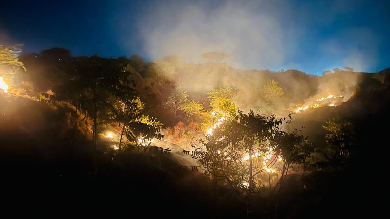 A massive forest fire broke out in Chandravar village, spreading over a three-kilometer area.