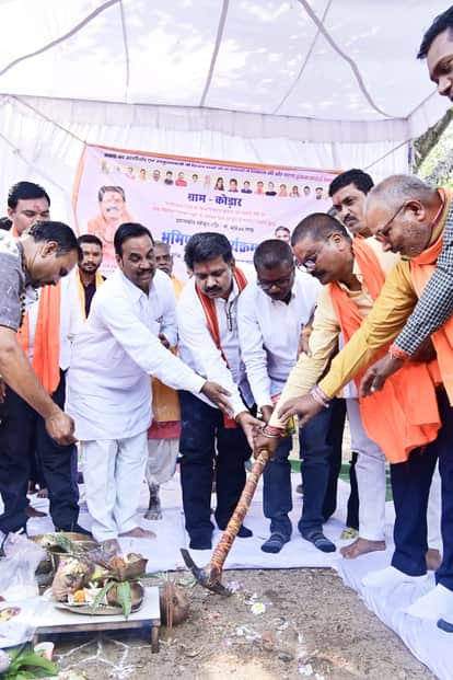Vijay Sharma performs groundbreaking ceremony for construction of embankment on Sakri River