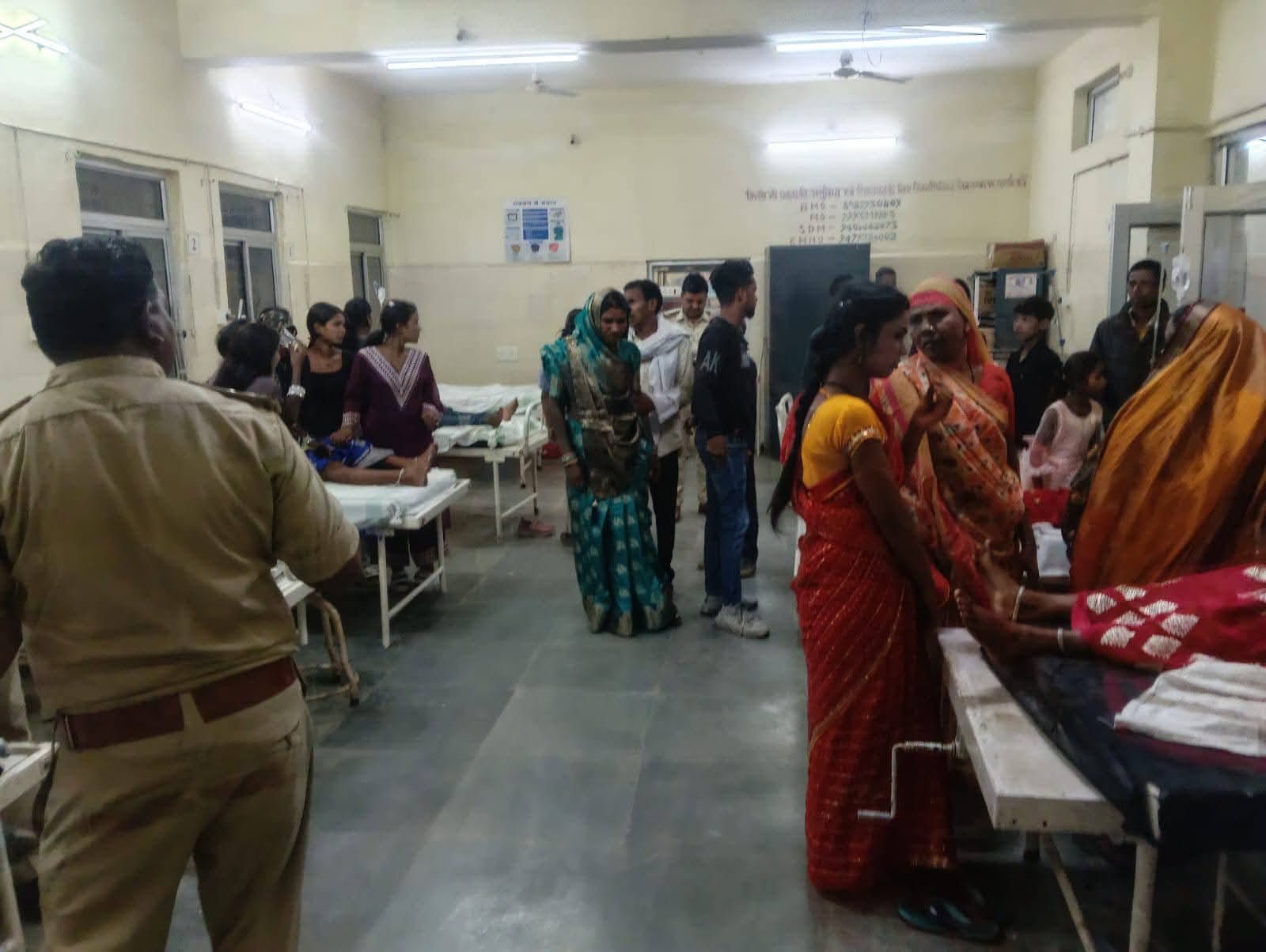 घटना में घायल यात्री