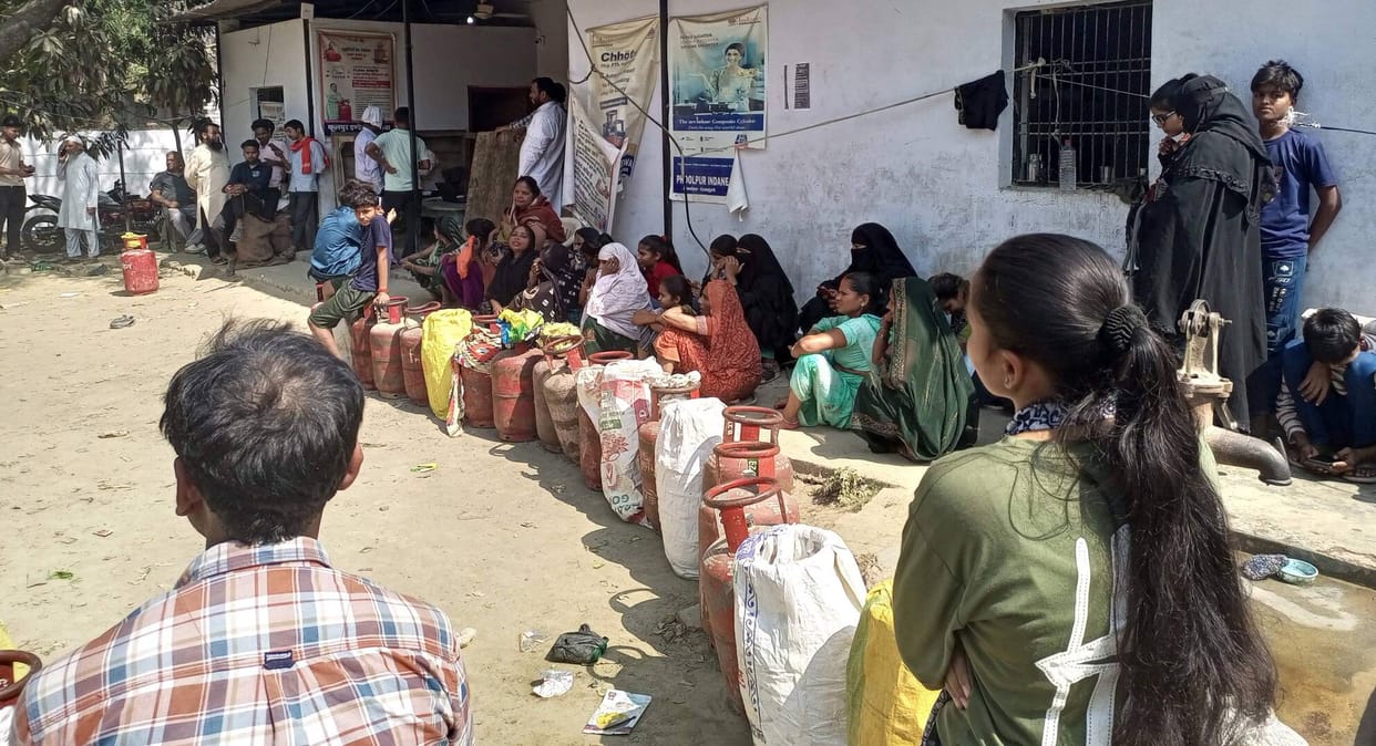 FIR lodged for black marketing of 205 cylinders