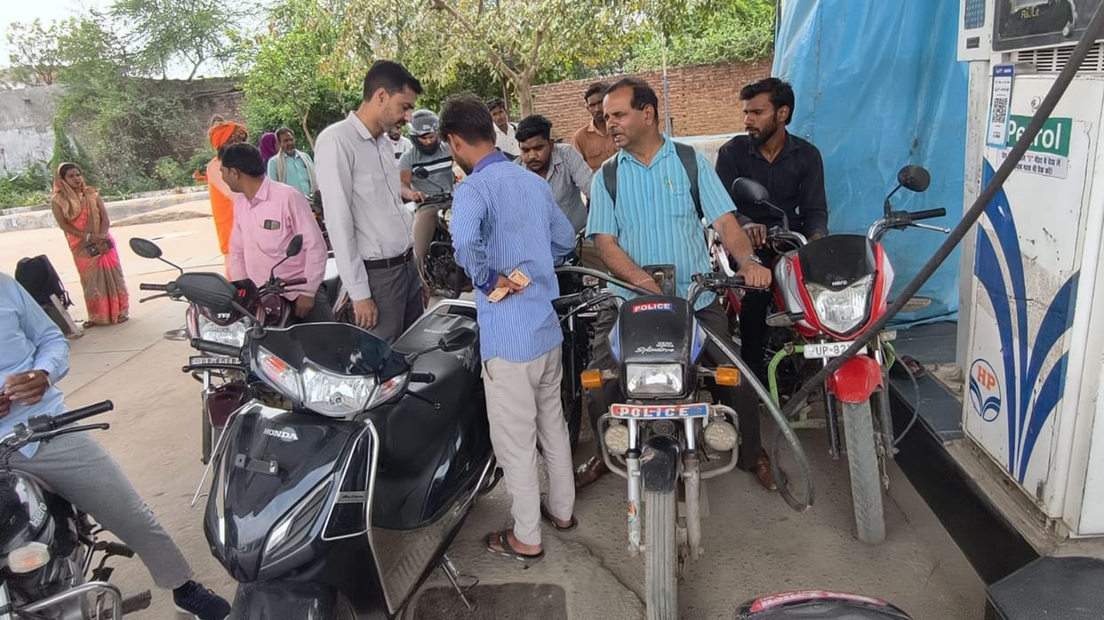 Crowds Gather at Petrol Pumps; Administration Claims No Shortage