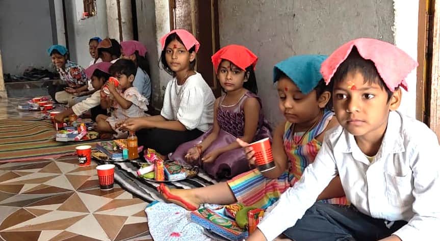 जमुनीपुर कॉलोनी में हो रहा कन्या पूजन। संवाद