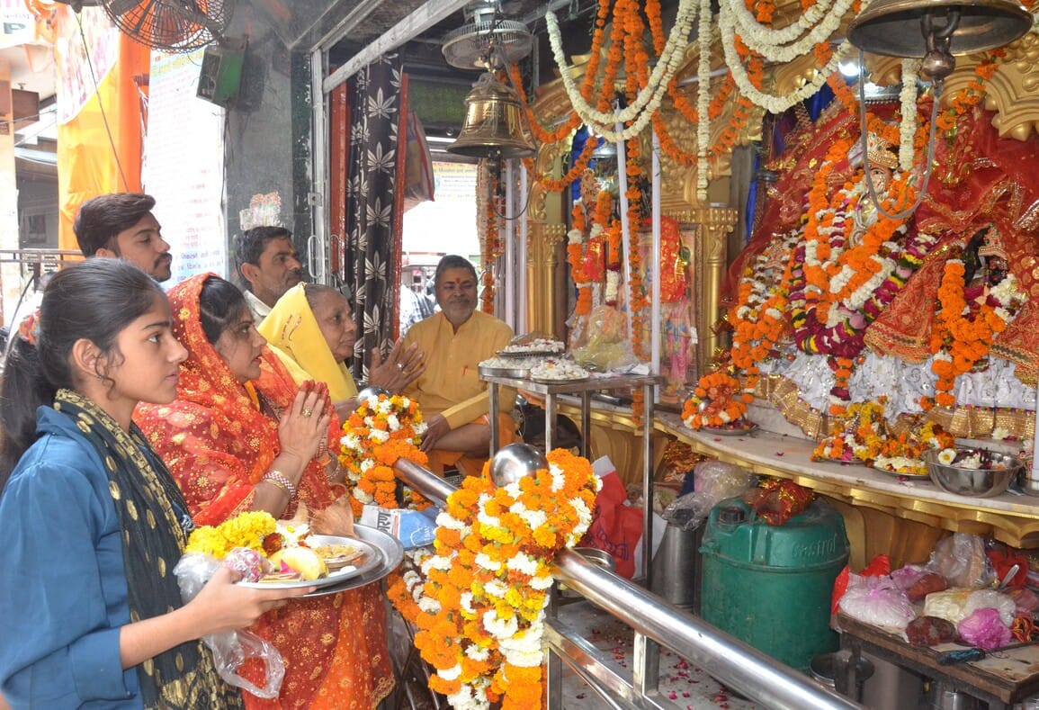 Navratri: Worship of Mahagauri on Ashtami, worship of girls in homes
