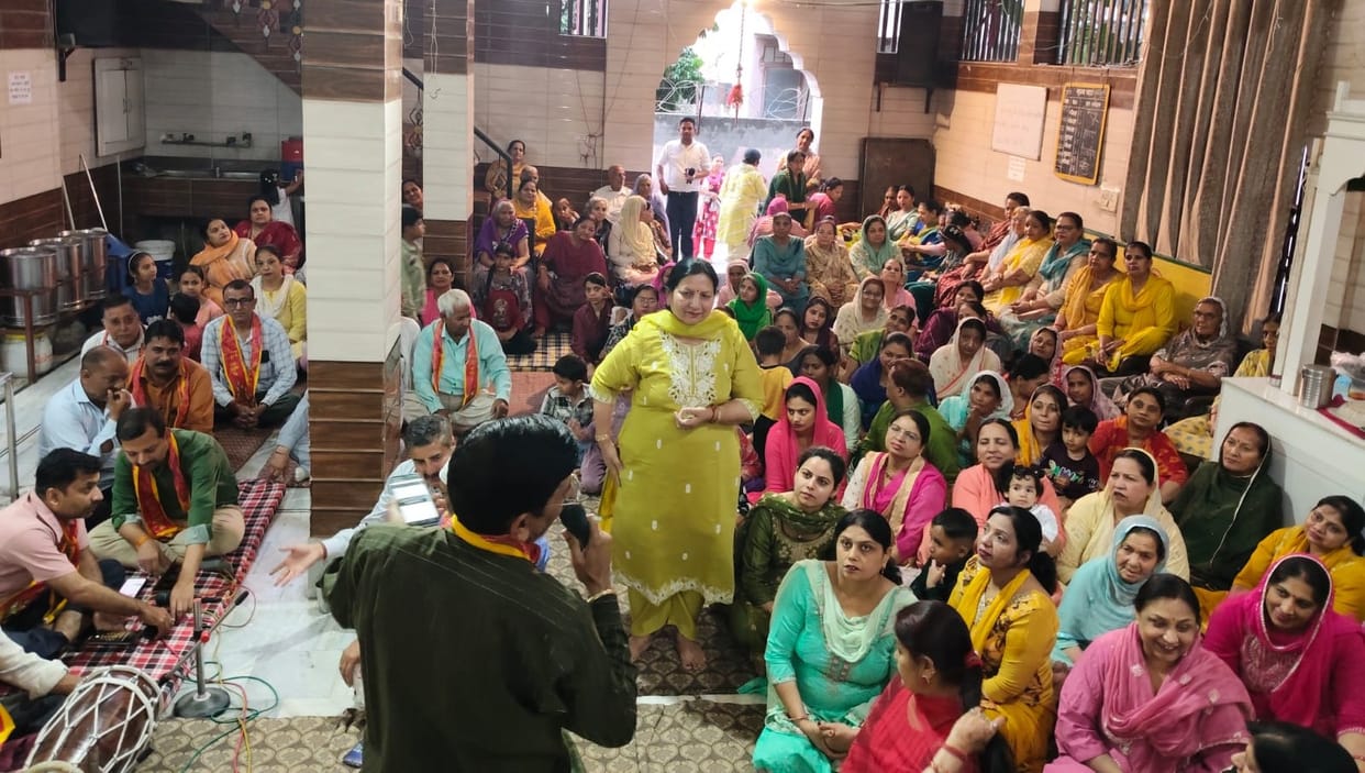 Vishwa Hindu Parishad celebrated Ram Navami by performing Sankirtan.