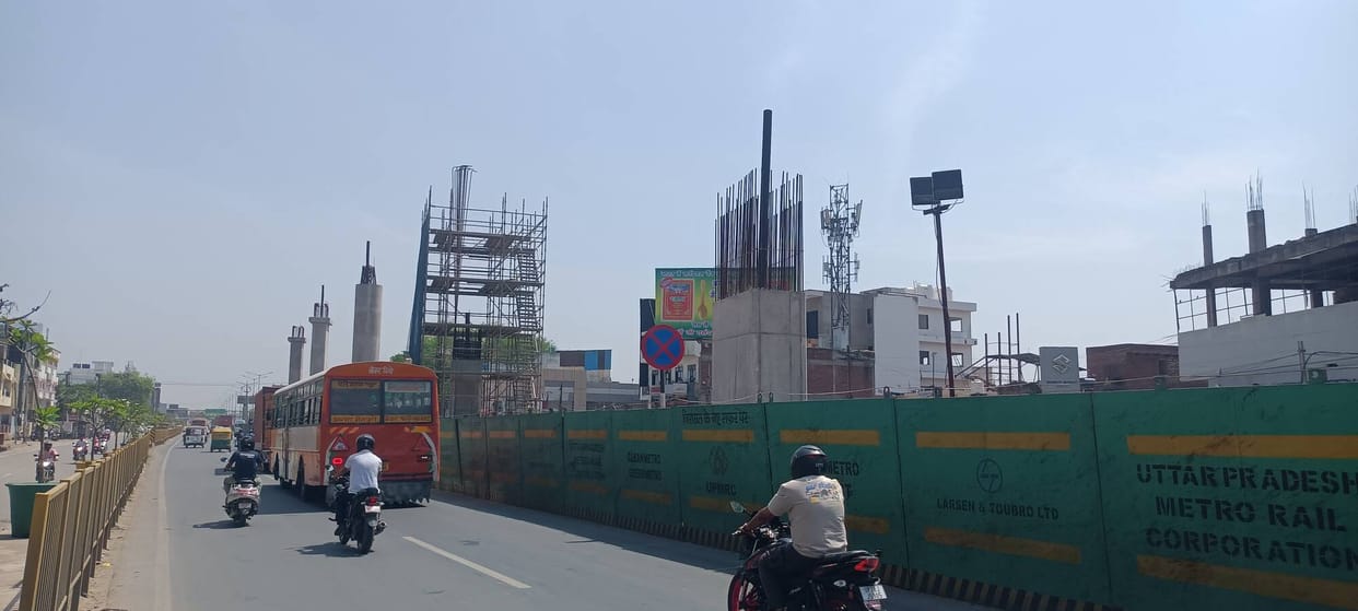 Convenience: Direct Access to Bus Stand from ISBT Metro StationConvenience: Direct Access to Bus Stand from ISBT Metro Station