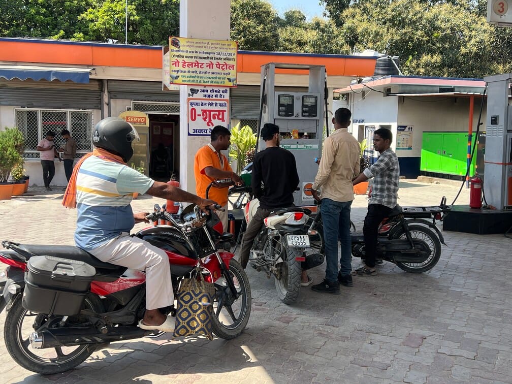Rumors had no effect, 7.25 lakh liters of diesel and petrol sold in two days