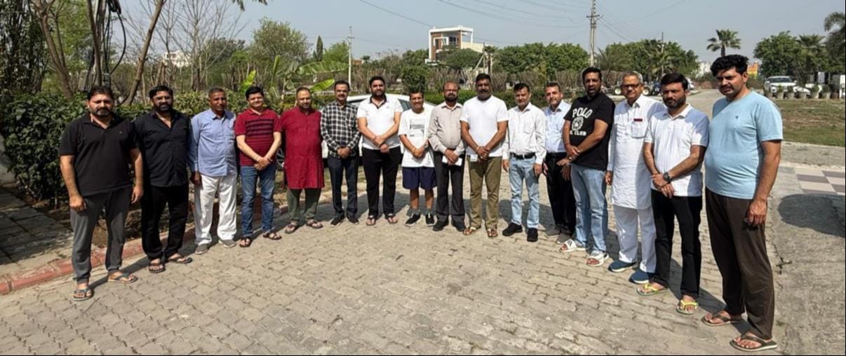 Residents of JD Green Colony warned of migration.