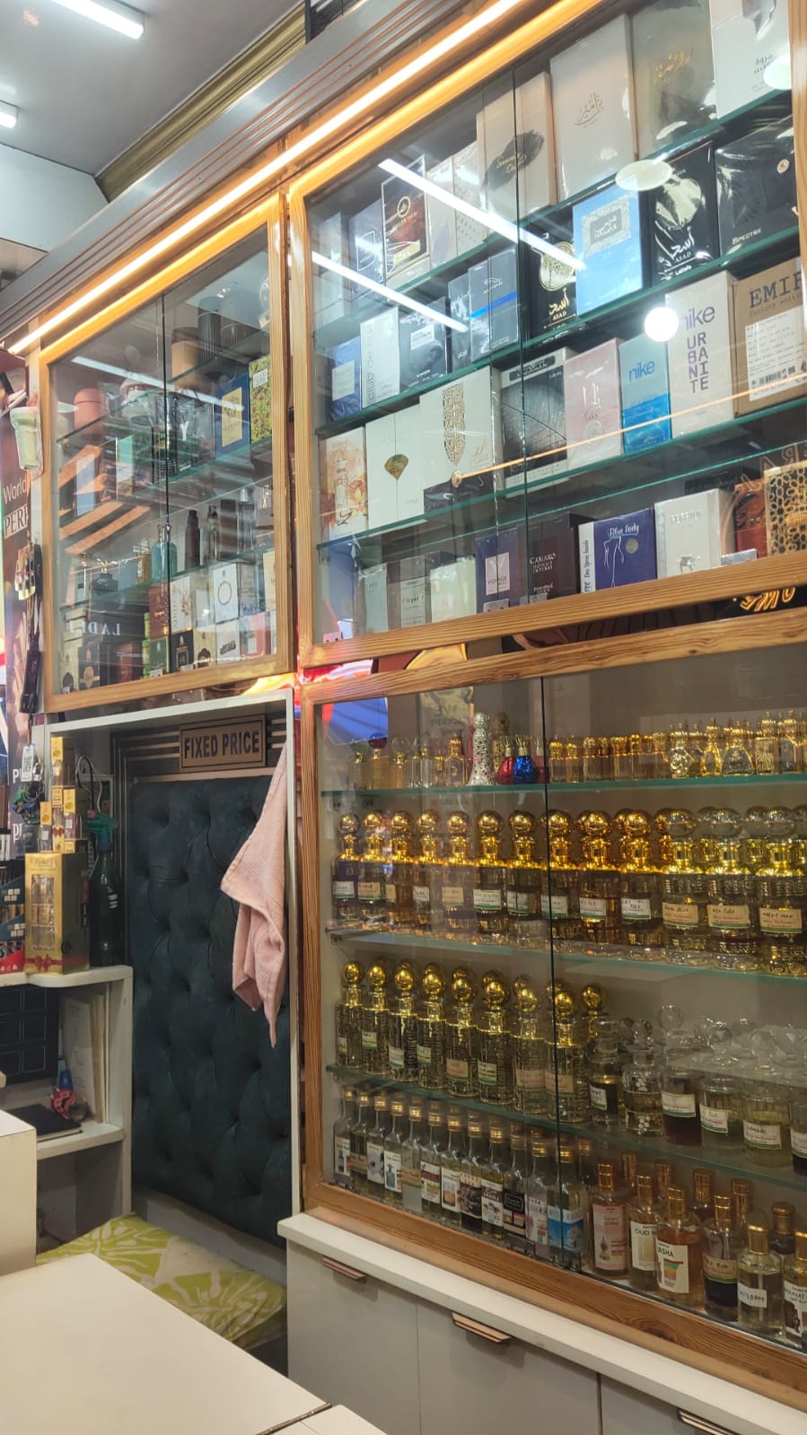 Perfume fragrance has become expensive, shopkeepers are running with old stock.