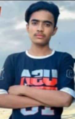 तलवा माजरा निवासी अभि मलिक का फाइल फोटो ।