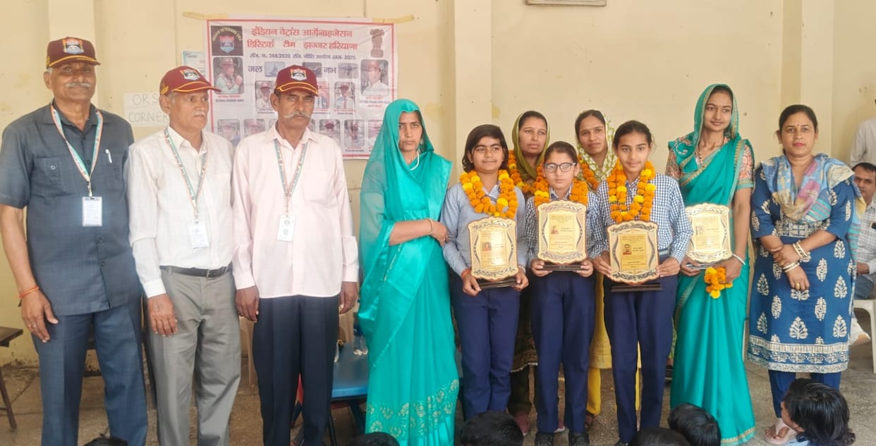 Selected students honored in Navodaya