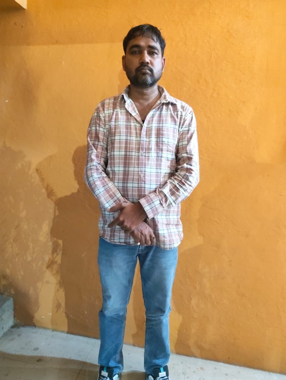 A man carrying a reward of Rs 30,000 in a robbery case was arrested after 16 years