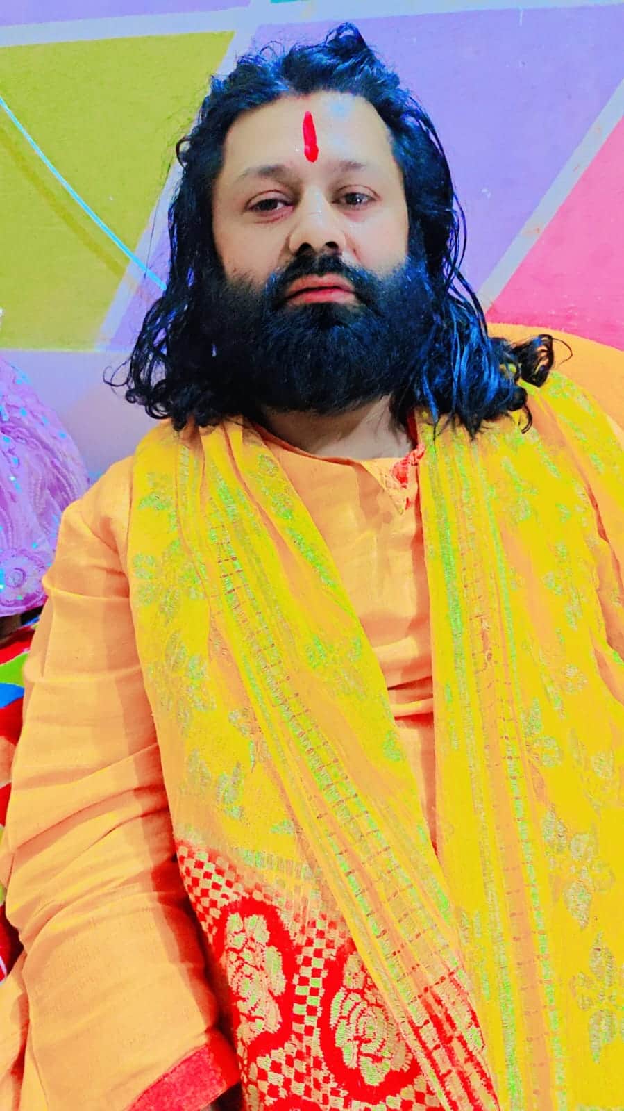 आशुतोष ब्रह्मचारी।