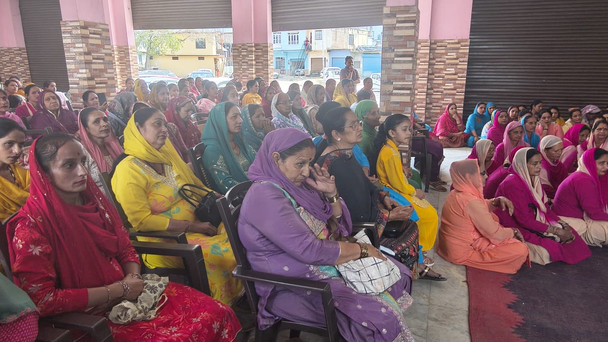 Nari Shakti Samman ceremony held in Barmana, more than 150 women honored