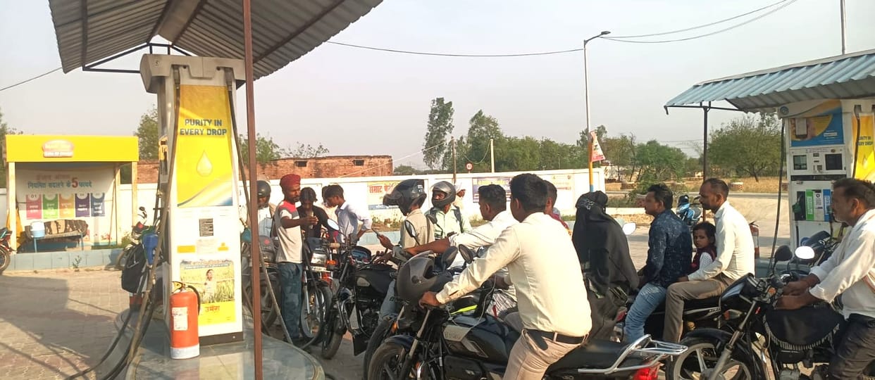 Petrol pumps have set limits, and people are visiting three or four pumps to fill their vehicles' tanks.