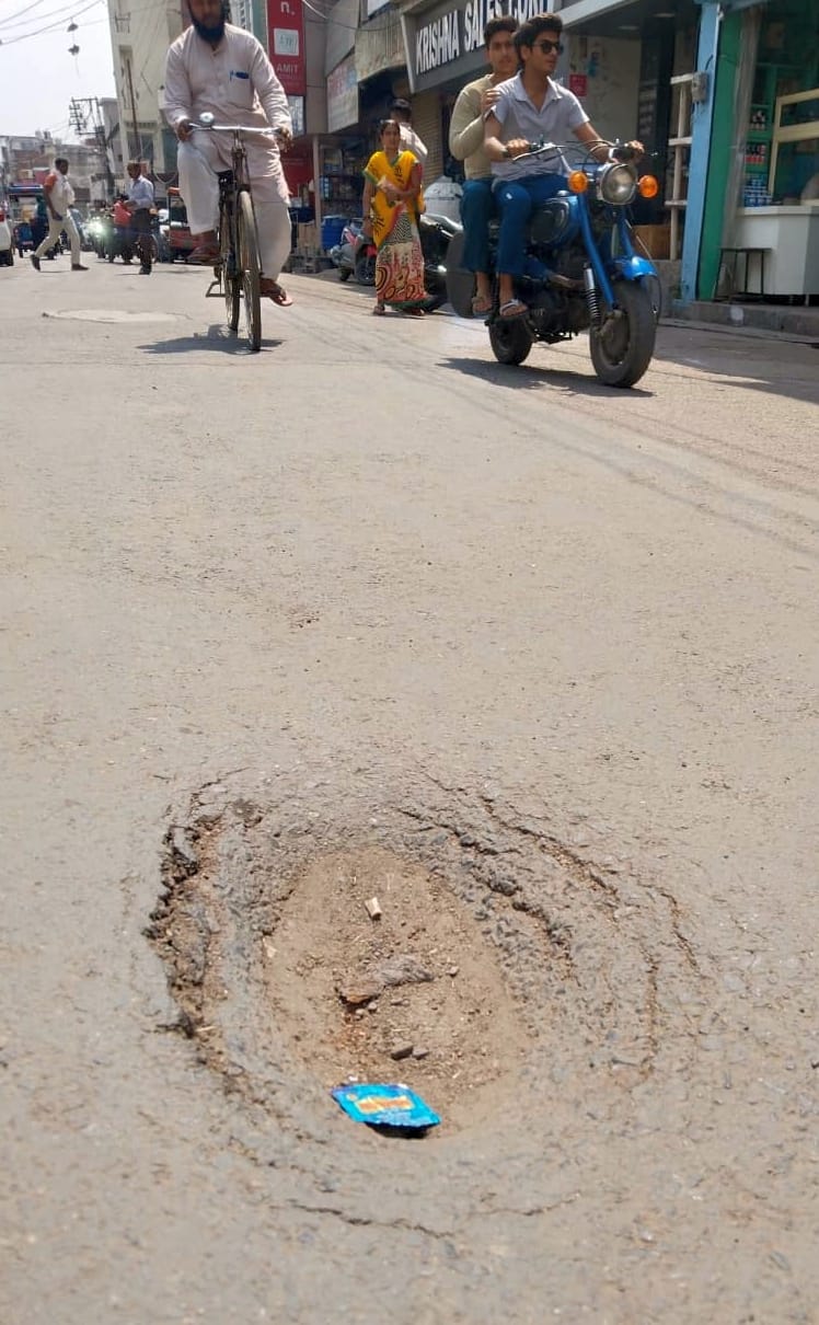 Along with the main roads, the condition of the lanes is also poor... Fear of accidents makes commuting a struggle.