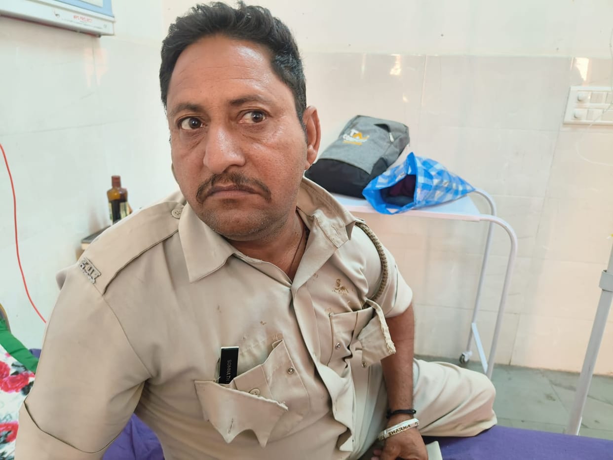 Attempt to free seized bike by attacking Home Guard jawan