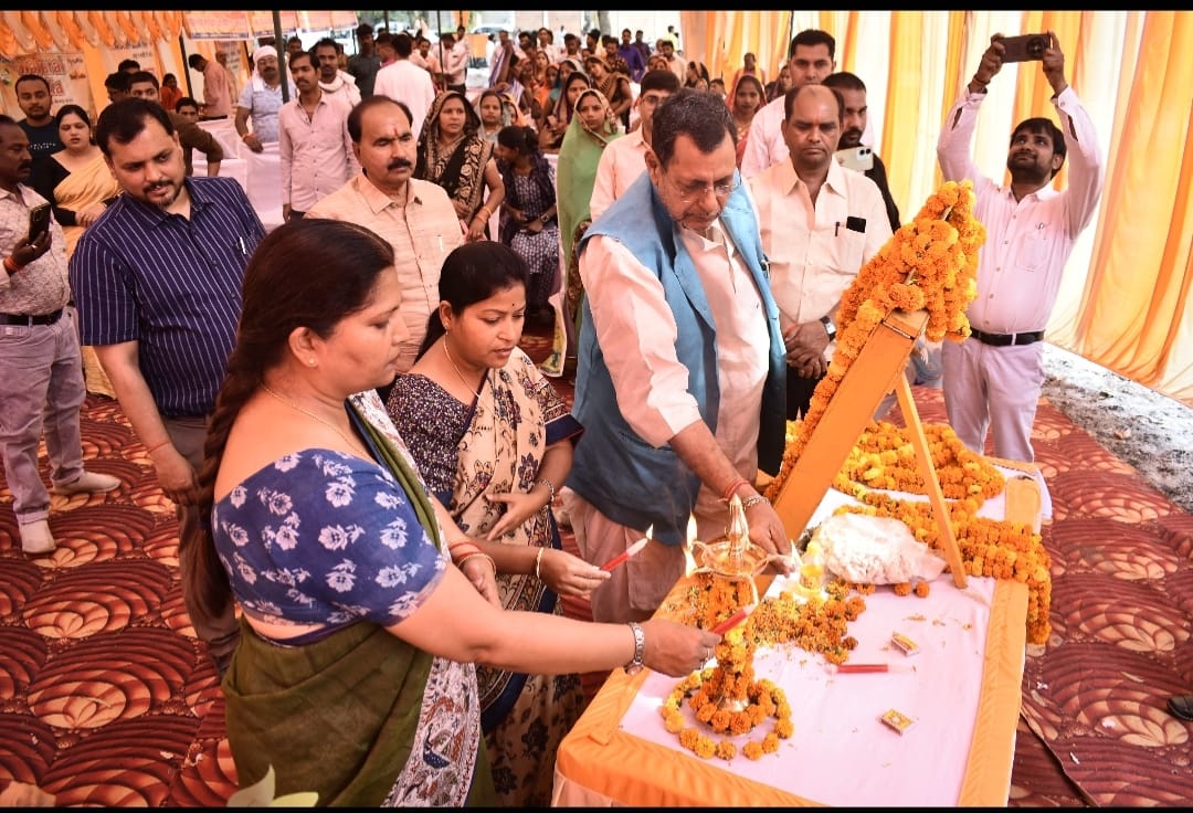 Khadi is eco-friendly and indigenous: City MLA