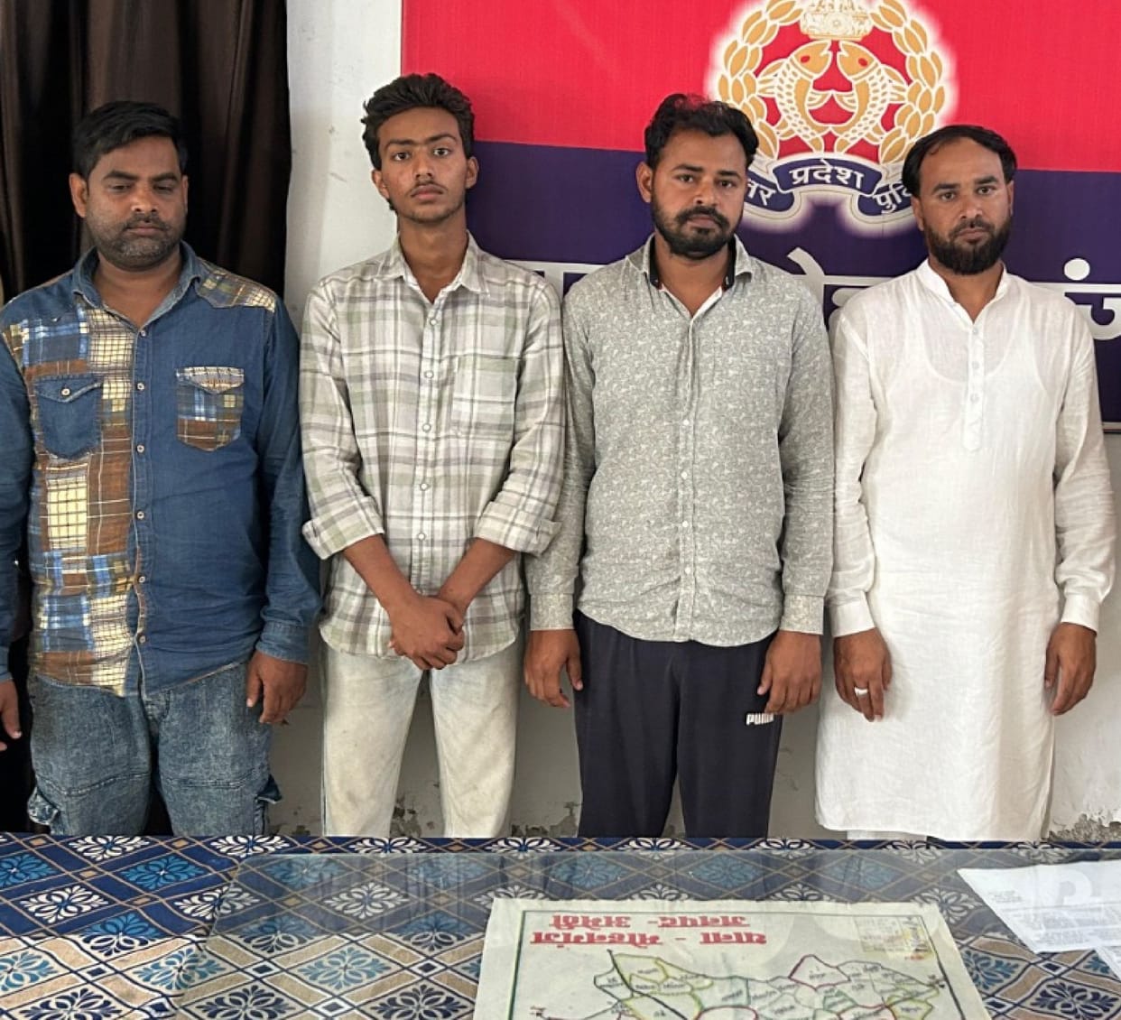 Report on 30 people who brawled, four arrested