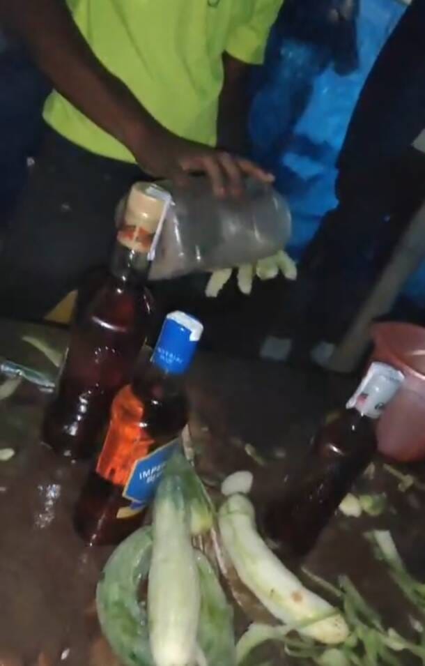 मेले में बिक रही विदेशी शराब
