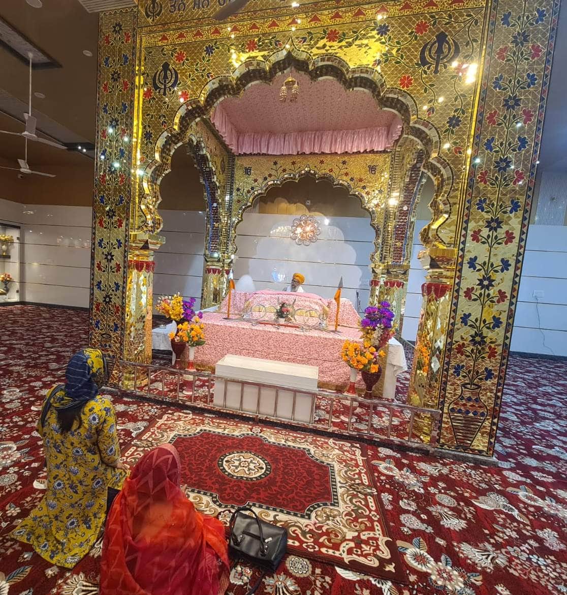 निजामाबाद स्थित गुरुद्वारा चरण पादुका साहिब में सालाना महान गुरमत समागम जोड़ मेला शुरु।