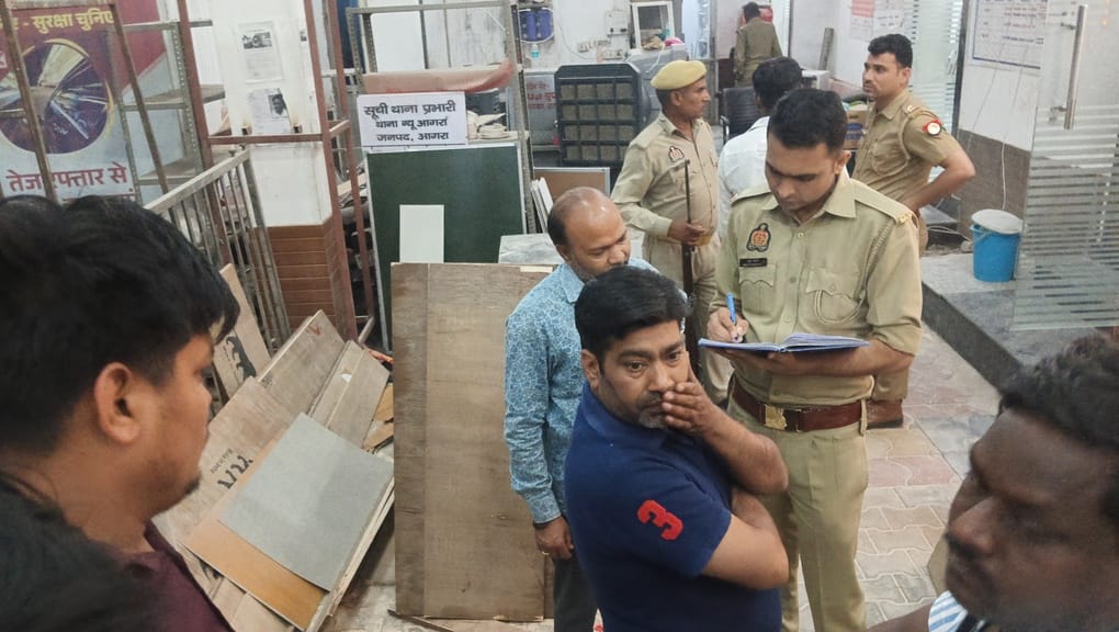 Accused of Murder in Agra Sent to Jail