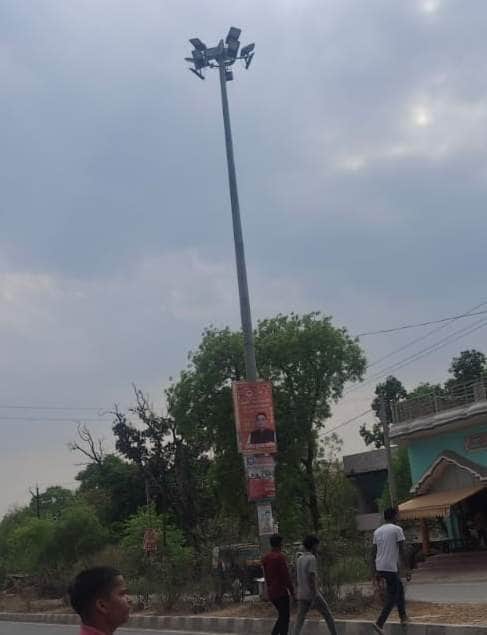 ठेकमा में लगाई गई स्ट्रीट लाइट। संवाद