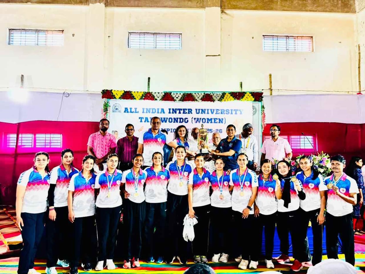 The Taekwondo team won 6 gold, 1 silver and 2 bronze medals.