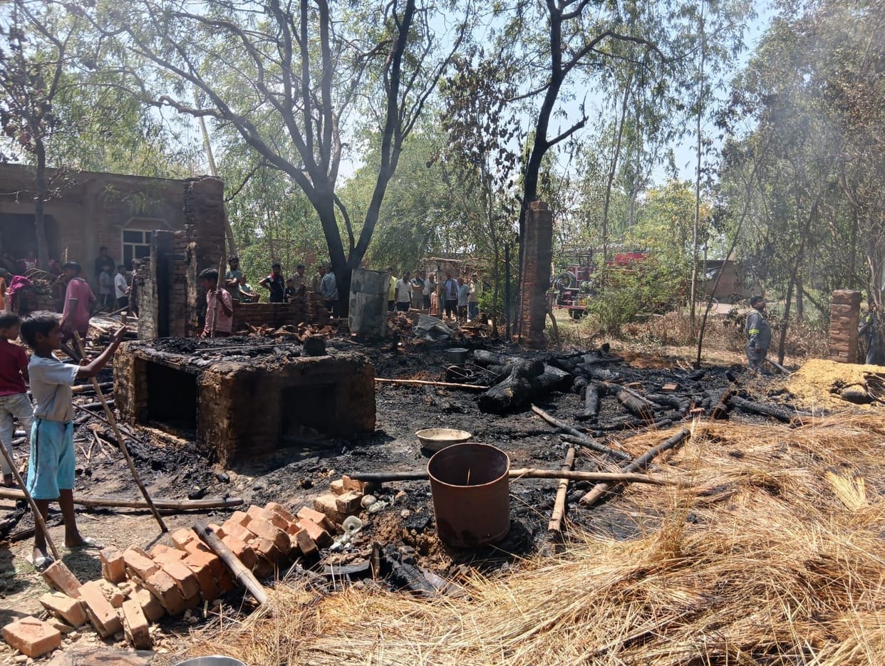 A farmer's shed caught fire and caused a loss of Rs 1.5 lakh