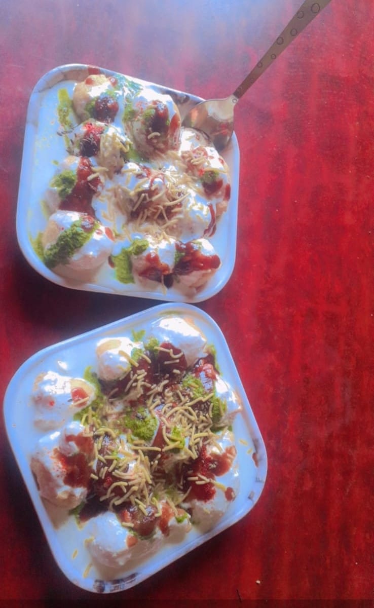 Dahi Bhalla full of desi taste...