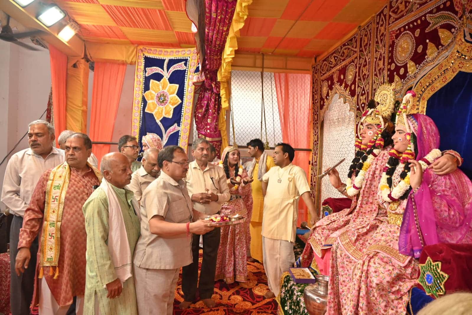 फोटो : सोनीपत के  बड़ा हलवाई हट्टा स्थित श्री ठाकुरद्वारा पंचायती मंदिर परिसर में श्रीकृष्ण लीला