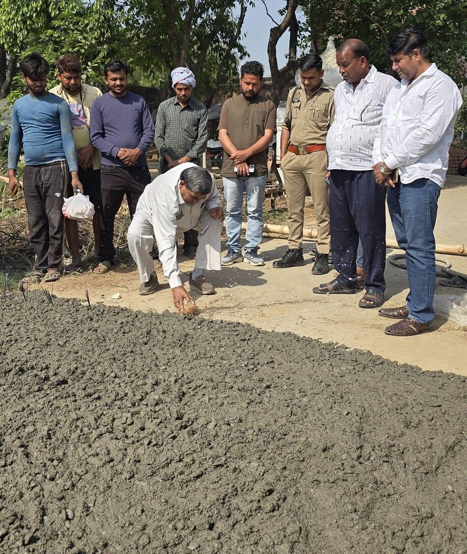 Construction of CC road from Nagla Bhim to Mohani started