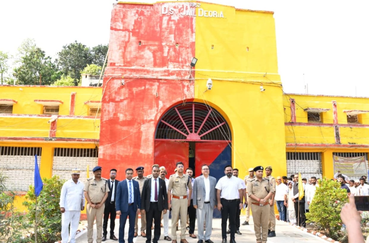 District Judge and DM Inspect Deoria Jail
