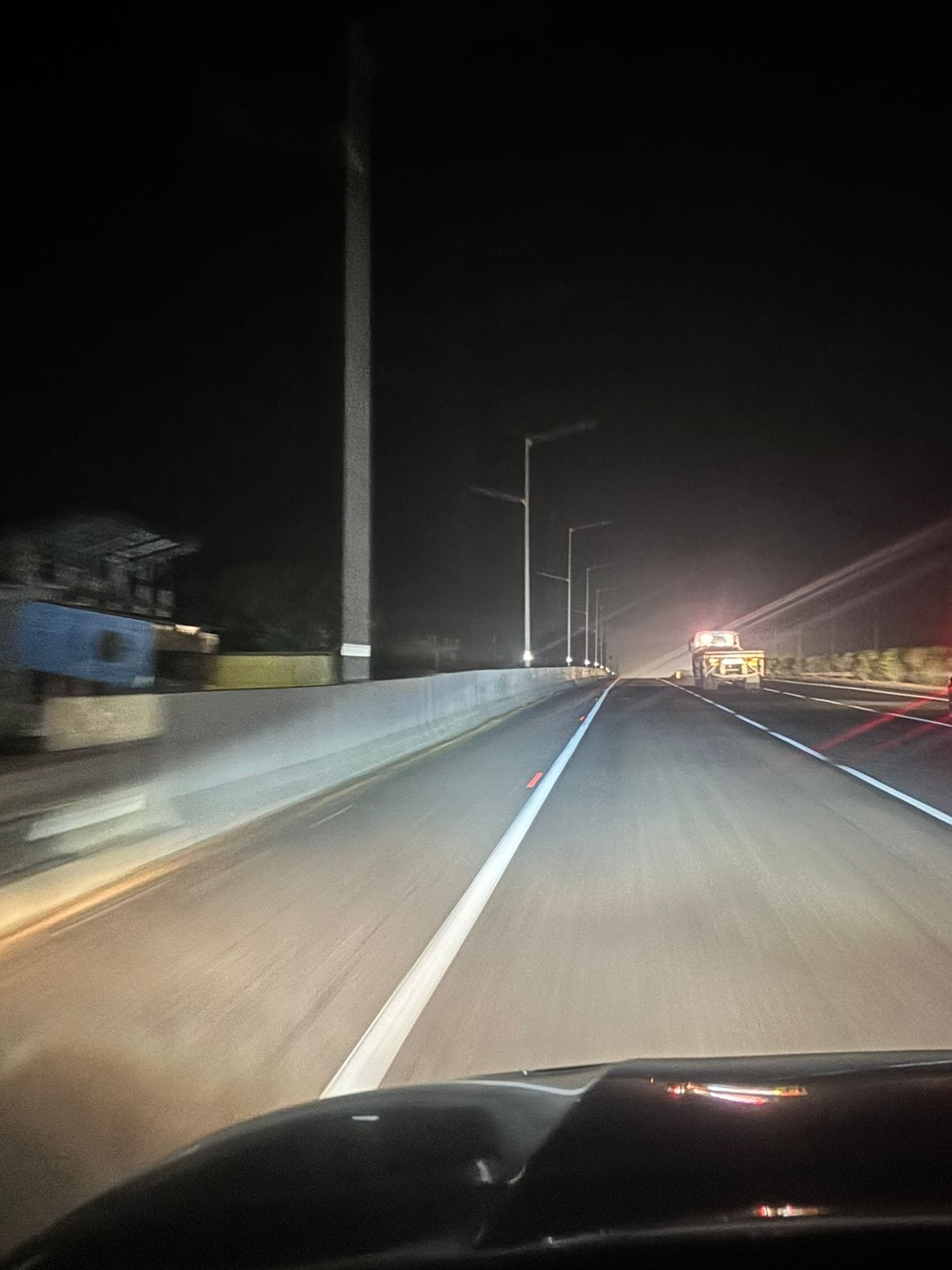 Accidents continue on Kanpur-Prayagraj highway, raising questions about the system
