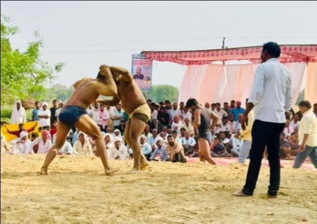 Dangal: Sunil Pehelwan showed the sky to Ravi of Kanpur in 4 minutes