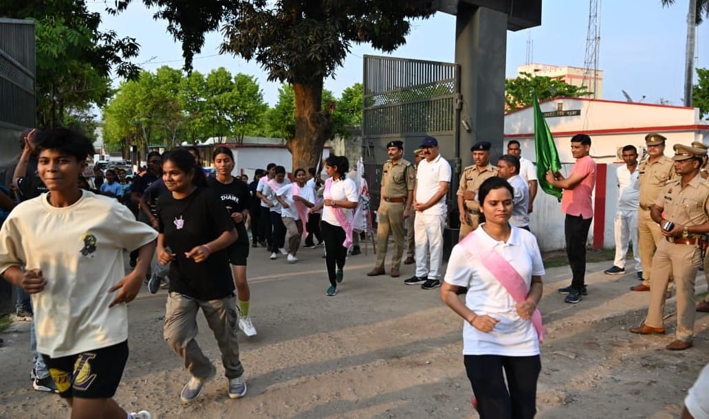 Anjali stood first, Payal second in women's marathon.